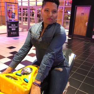 Meet your Posher, Rossy